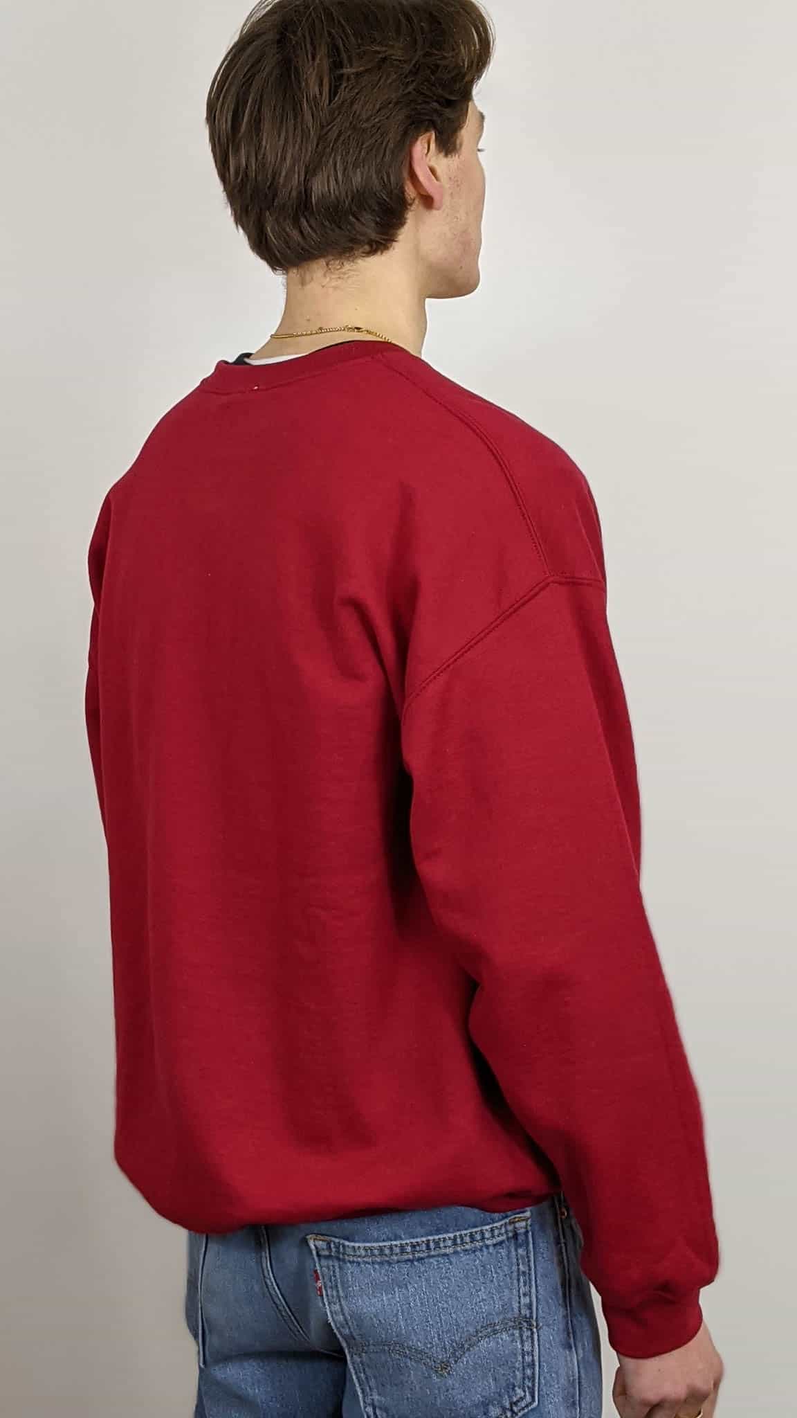 Garnet Gildan Sweatshirt